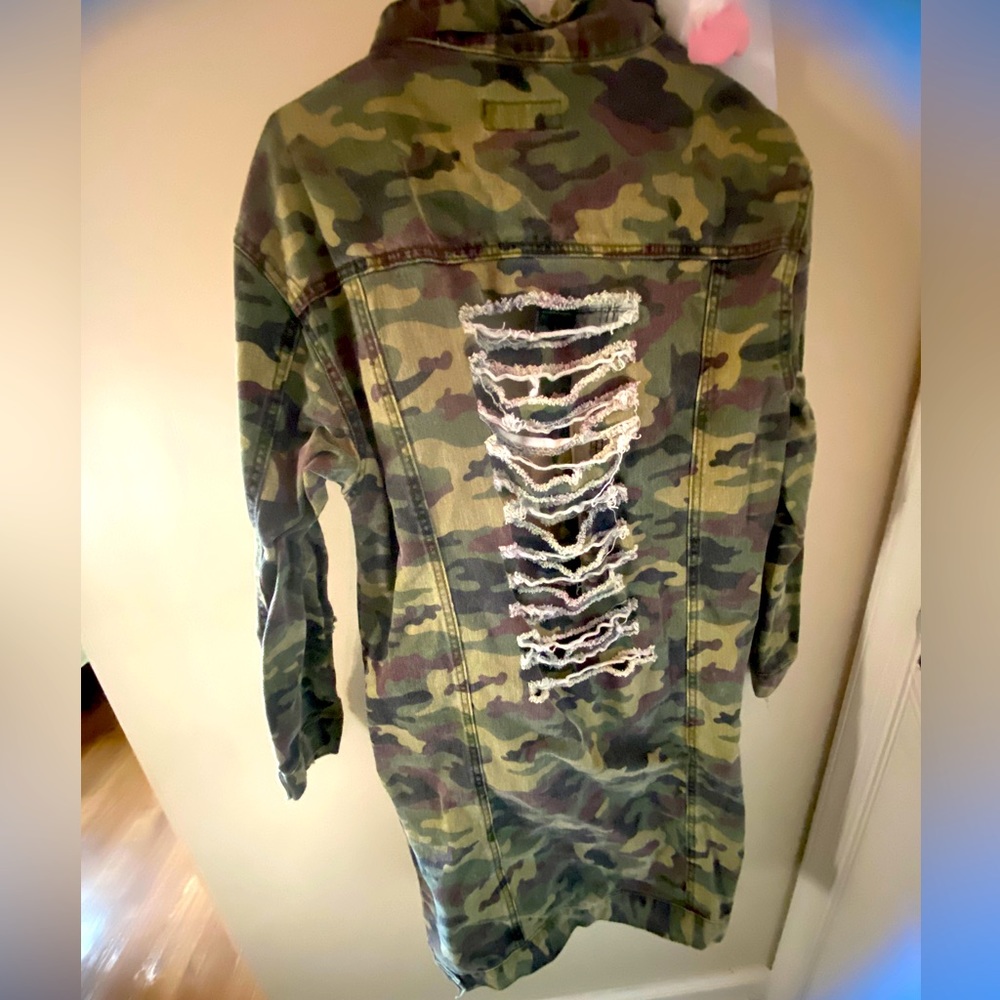 Army fatigue jacket